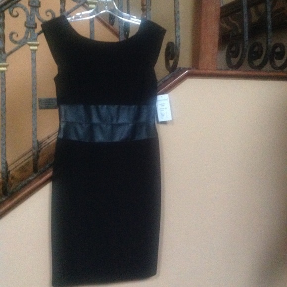 NWT short leather and gab dress - Picture 1 of 5